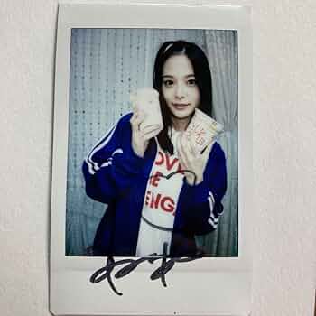 E-girls 直筆サイン入り チェキ 71pO9l21G2L._UF350,350_QL50_.jpg